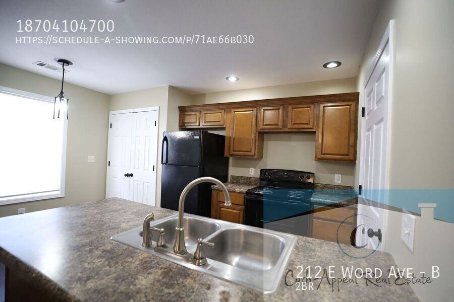 212 E Word Ave #B - Photo 4 of 10