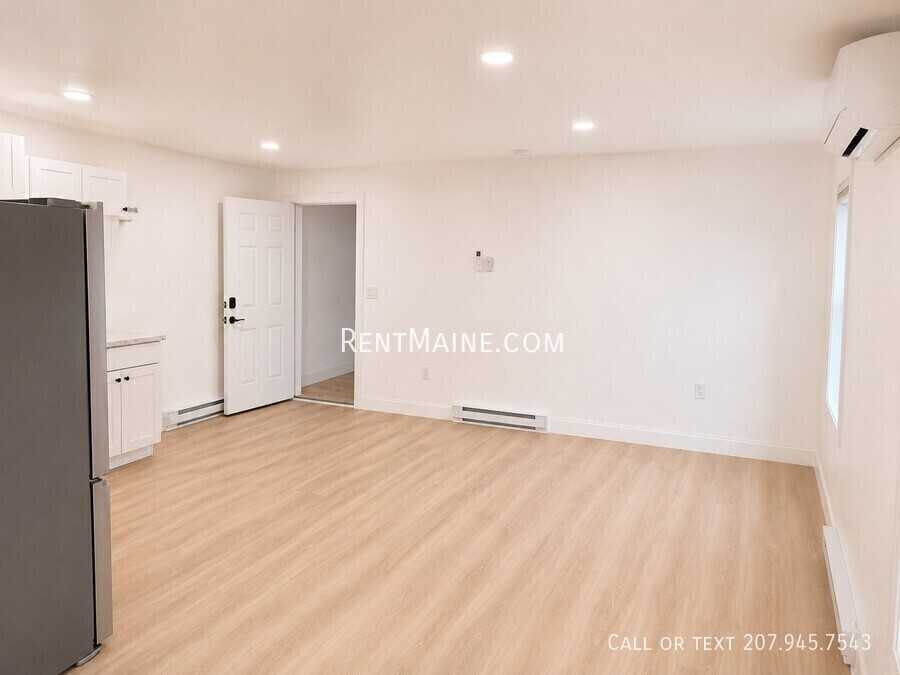 11 Center Street Ave #1 - Photo 3 of 20