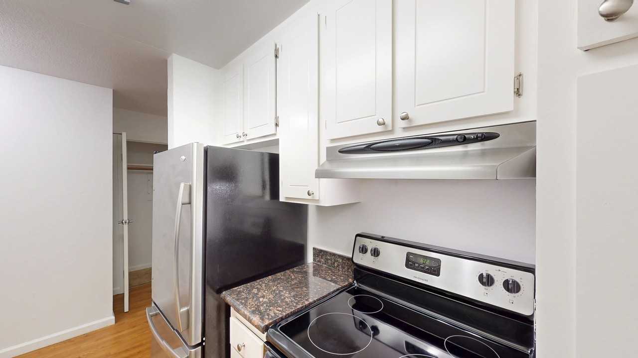 212 Marin St #108 - Photo 2 of 11