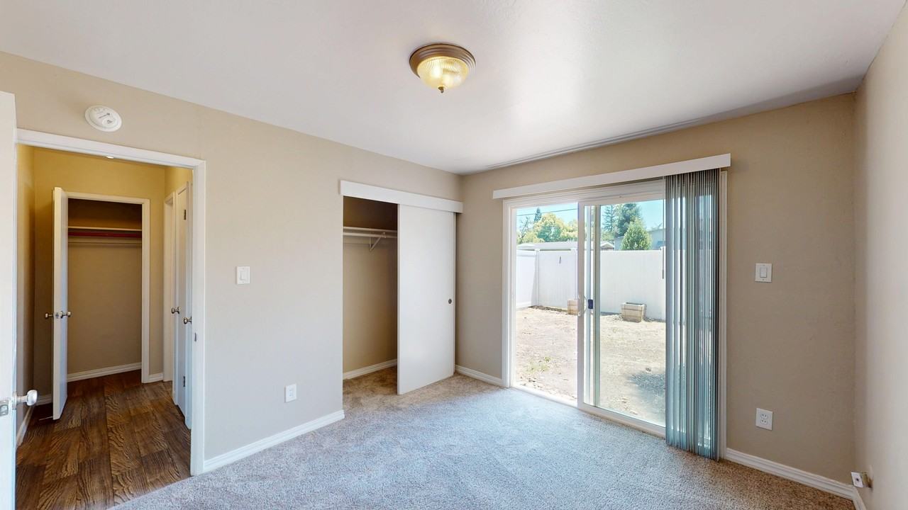 15487 Marty Dr #87 - Photo 5 of 10