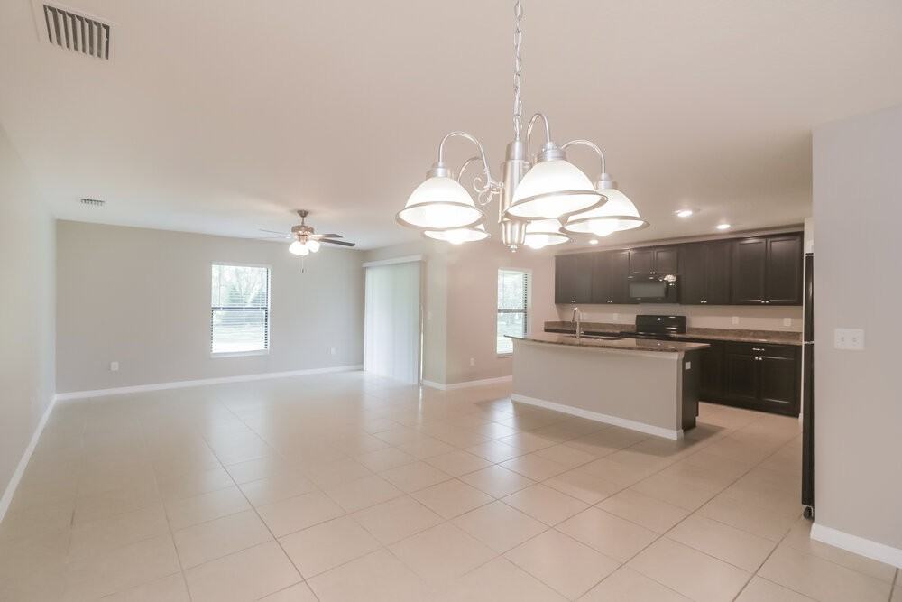 7014 Redbay Dr - Photo 6 of 16