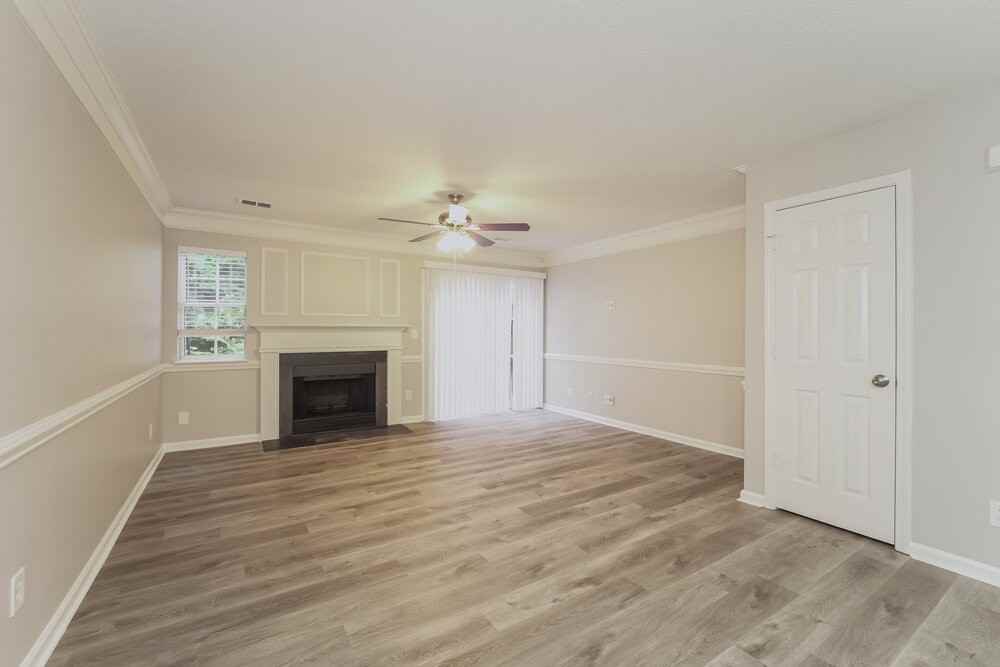 3204 Summercroft Ln - Photo 6 of 14