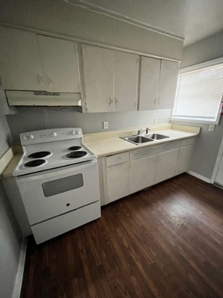 Mill Gardens Apts - Photo 5 of 23