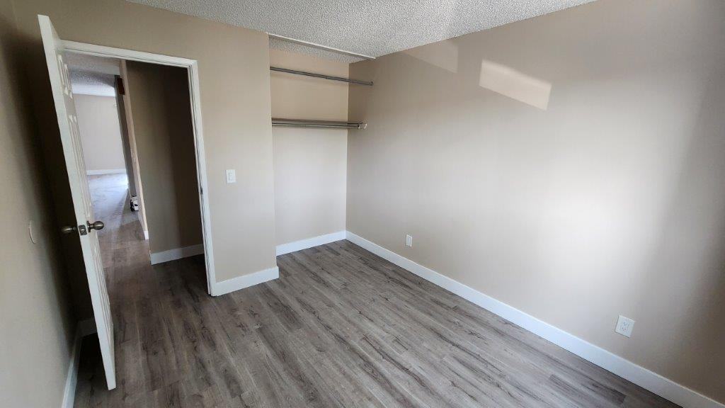 2-7230 Ogden Road Southeast, Calgary, Alberta, Canada, T2C 1B6 - Photo 6 of 12