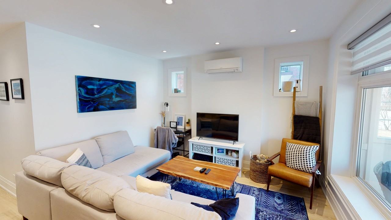 49 Dewson St - Photo 4 of 17