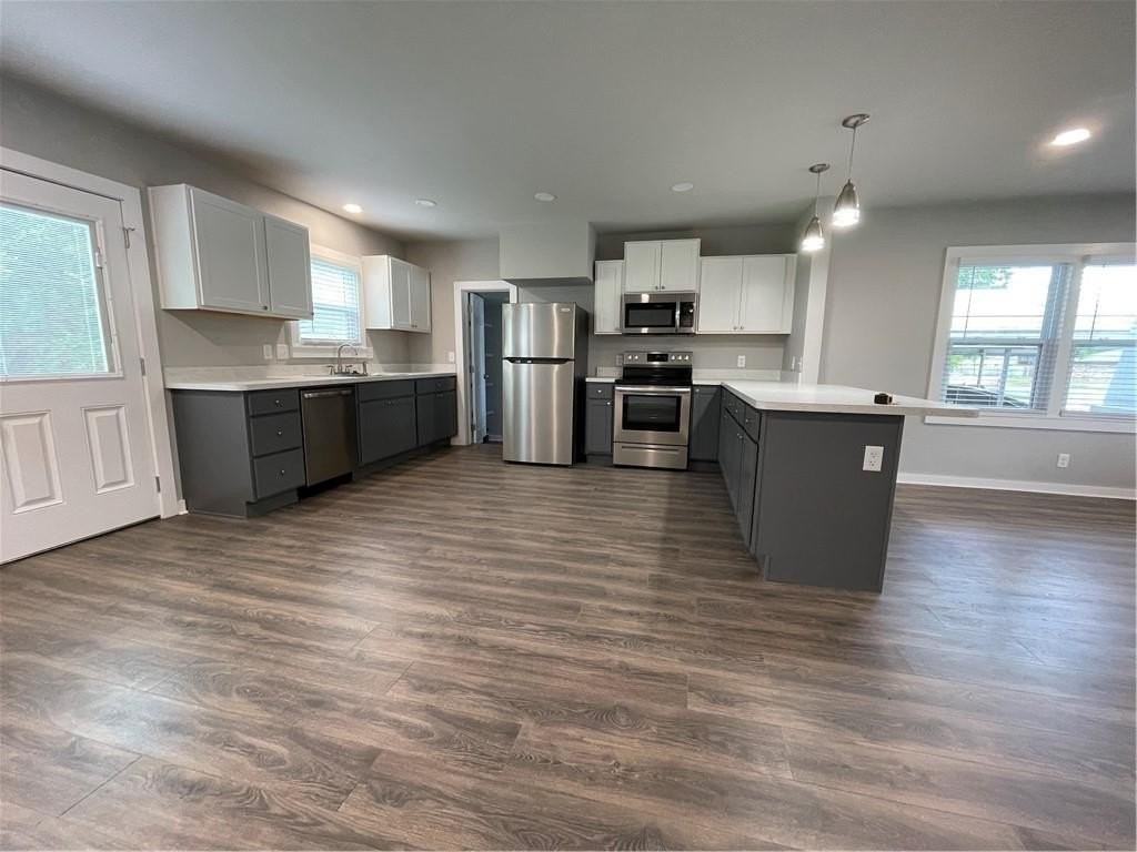 1791 N Garland Ave - Photo 4 of 10