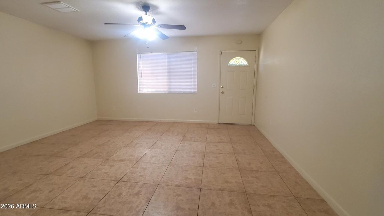 4776 W Via Cynthia - Photo 5 of 6