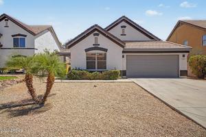 featured image of 2423 E Winged Foot Dr