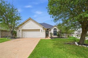 featured image of 809 Emerald Dove Ave