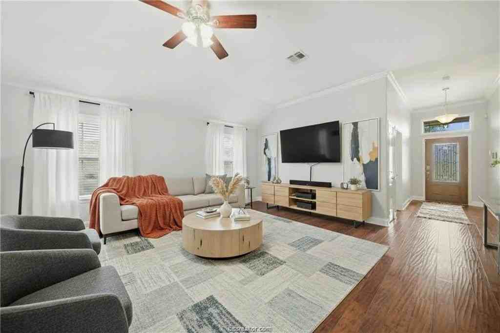 809 Emerald Dove Ave - Photo 6 of 19
