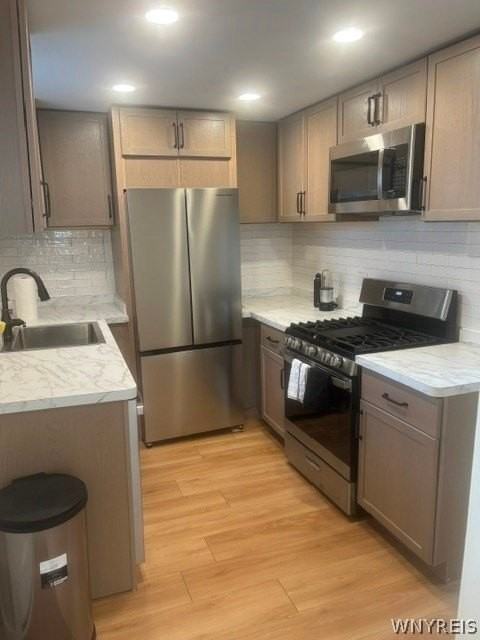 318 14th St - Photo 3 of 9