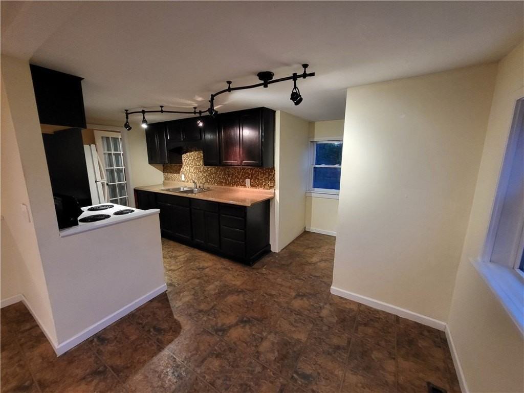 3973 North Ave #1 - Photo 5 of 22
