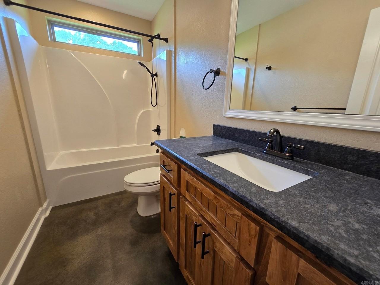 22217 Phillip Dr - Photo 5 of 11