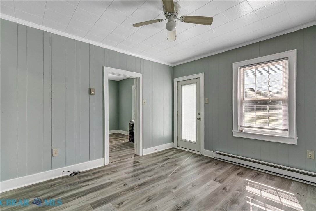 6225 Driftwood Ln - Photo 4 of 14