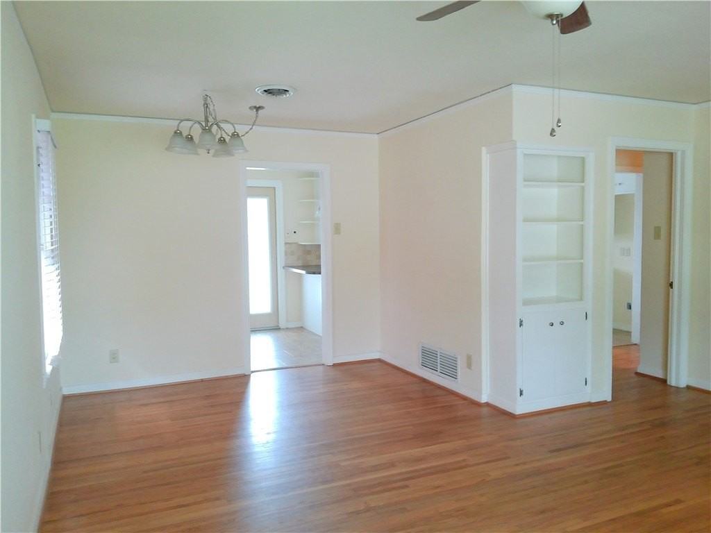 530 Hopper Dr - Photo 4 of 22