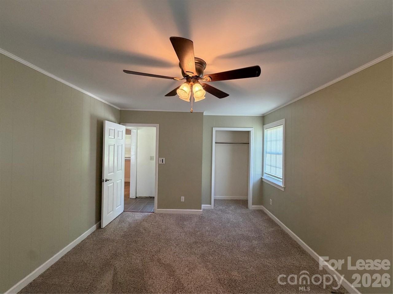 637 Hartness Rd - Photo 5 of 17