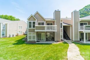 9629 Vinca Cir #H - Photo 1 of 1