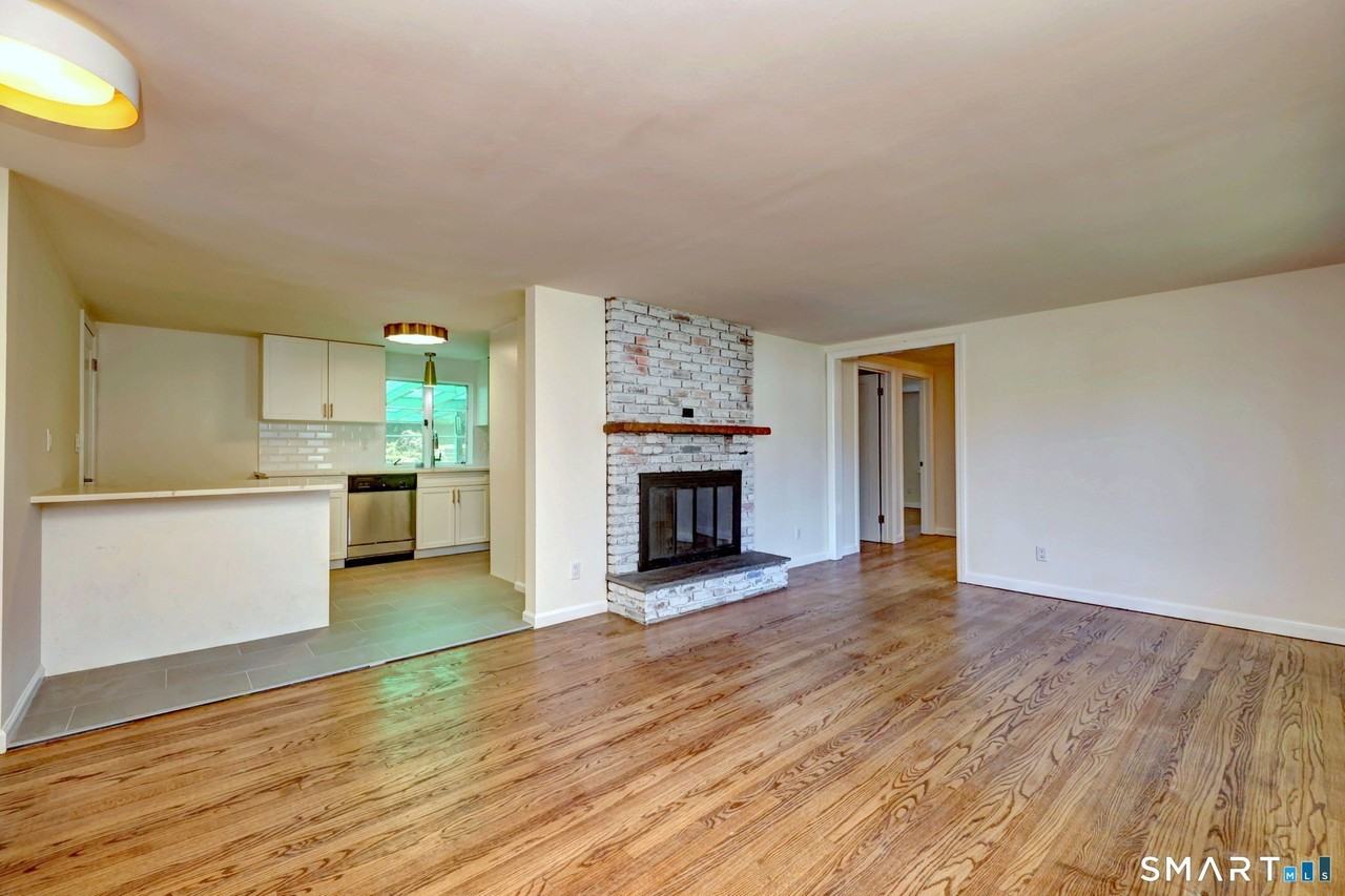 38 Eagle Rd - Photo 7 of 22