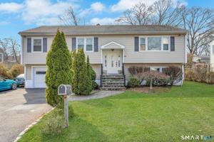 featured image of 25 Quinsey Dr