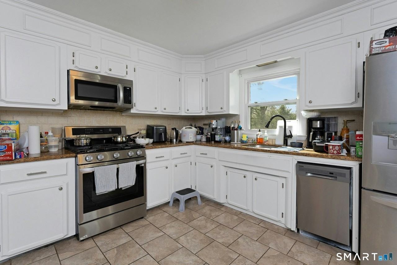 25 Quinsey Dr - Photo 6 of 18