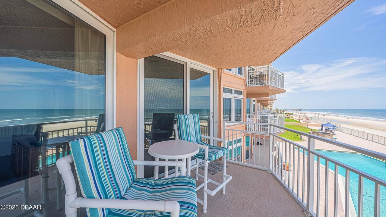 3831 S Atlantic Ave #205 - Photo 3 of 25