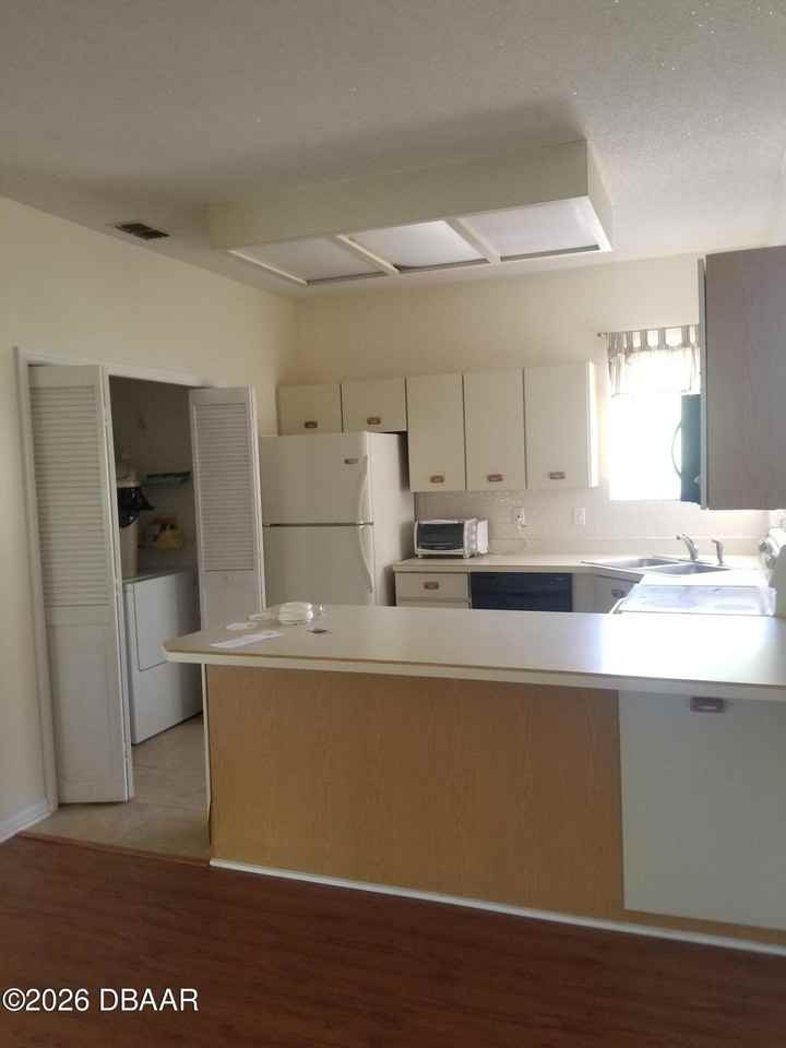 38 Magnolia Dr S - Photo 4 of 17