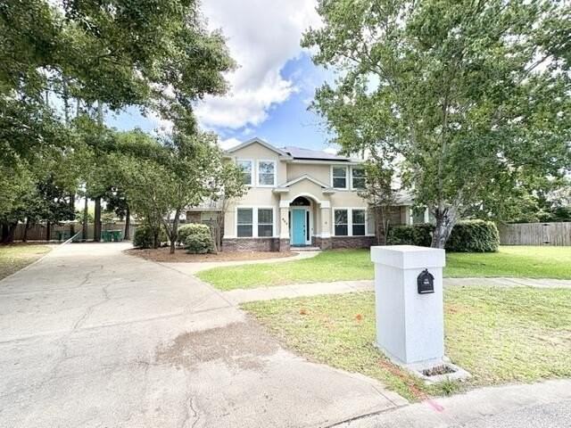 603 Buckeye Ct - Photo 2 of 50