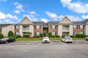 featured image of 3119 Wisteria Ln #102