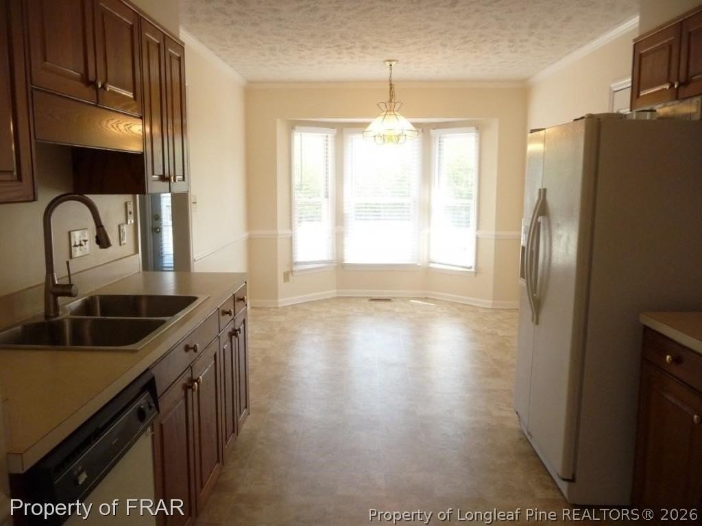 1191 Helmsley Dr - Photo 6 of 16