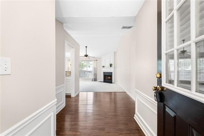 590 Barsham Way #0 - Photo 4 of 21