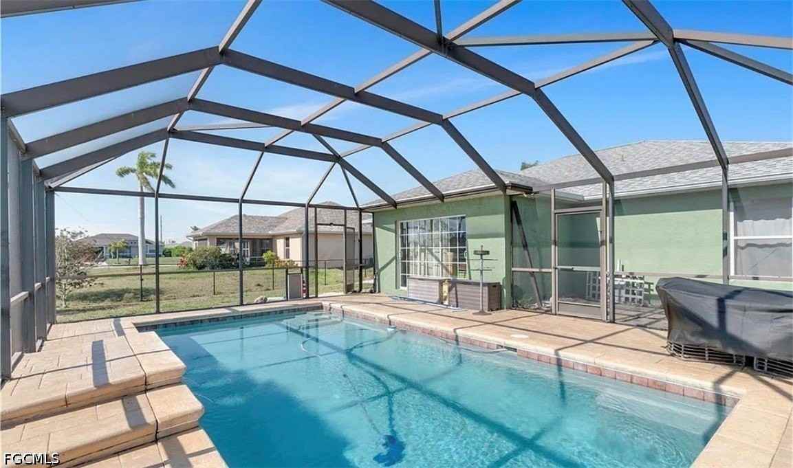 2152 Nw 22nd Pl - Photo 2 of 11