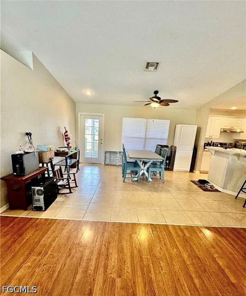 2152 Nw 22nd Pl - Photo 7 of 11