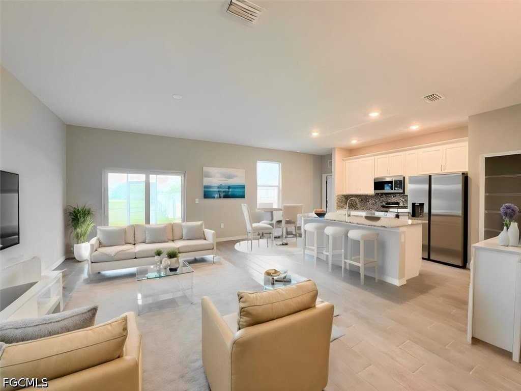 512 Nw 25th Ave - Photo 4 of 42