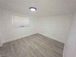 featured image of 420 Fairfax Dr #5
