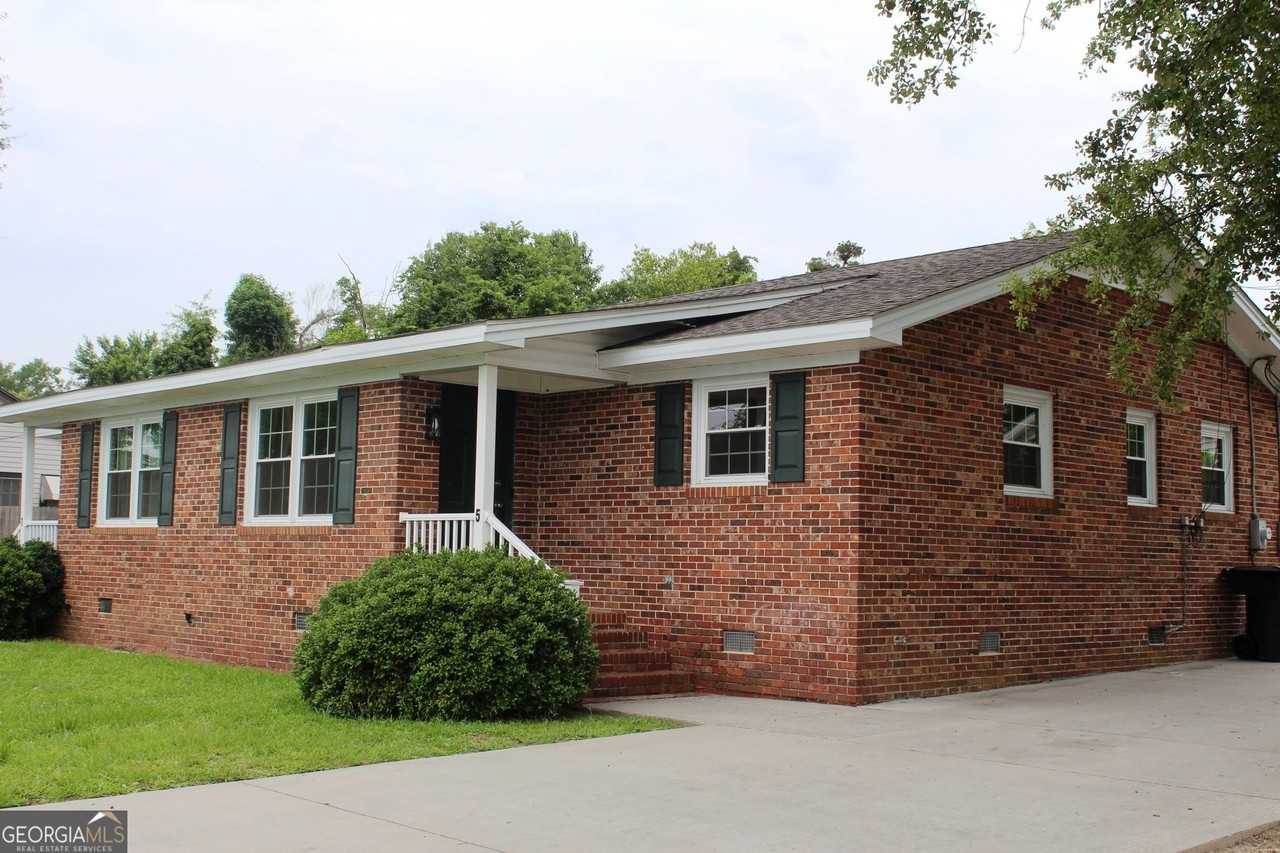 5 S Zetterower Ave - Photo 2 of 12