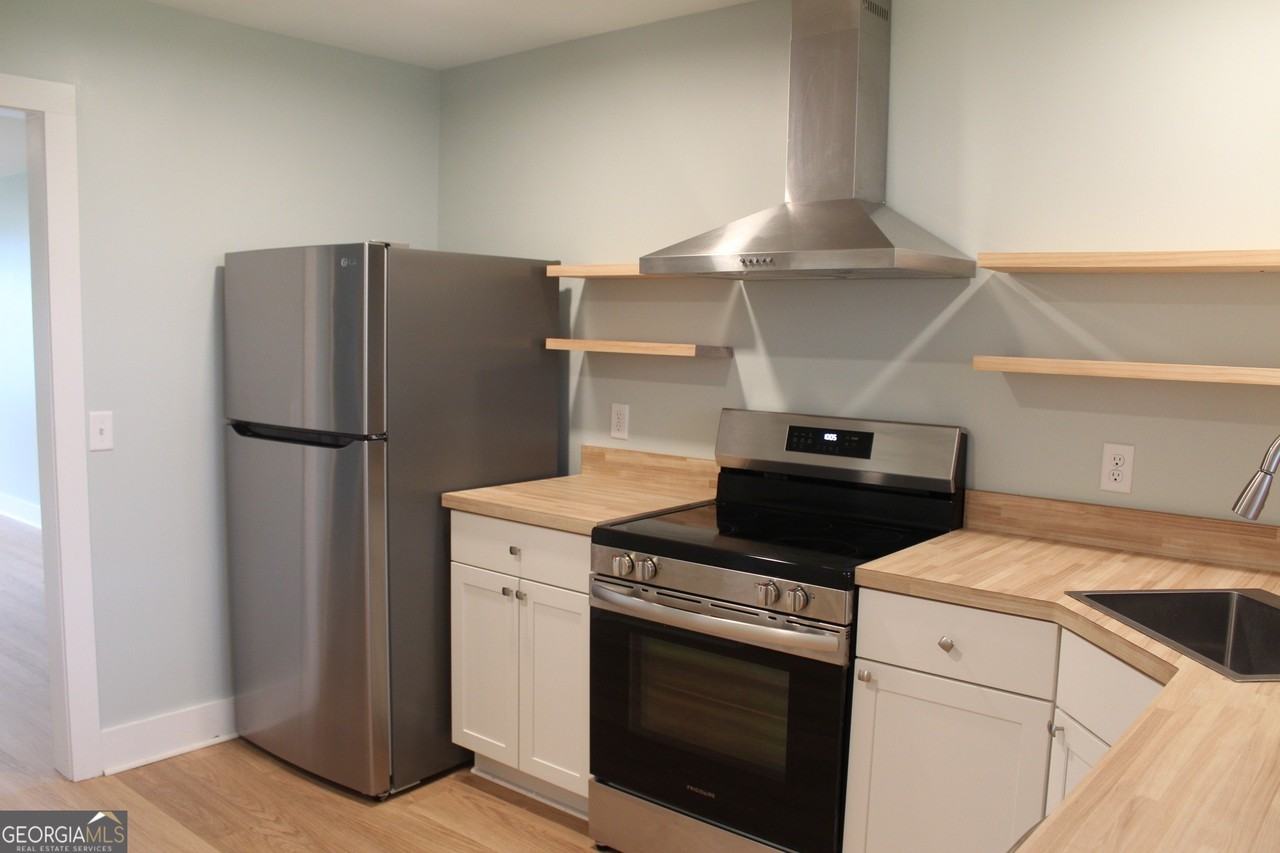 5 S Zetterower Ave - Photo 7 of 12