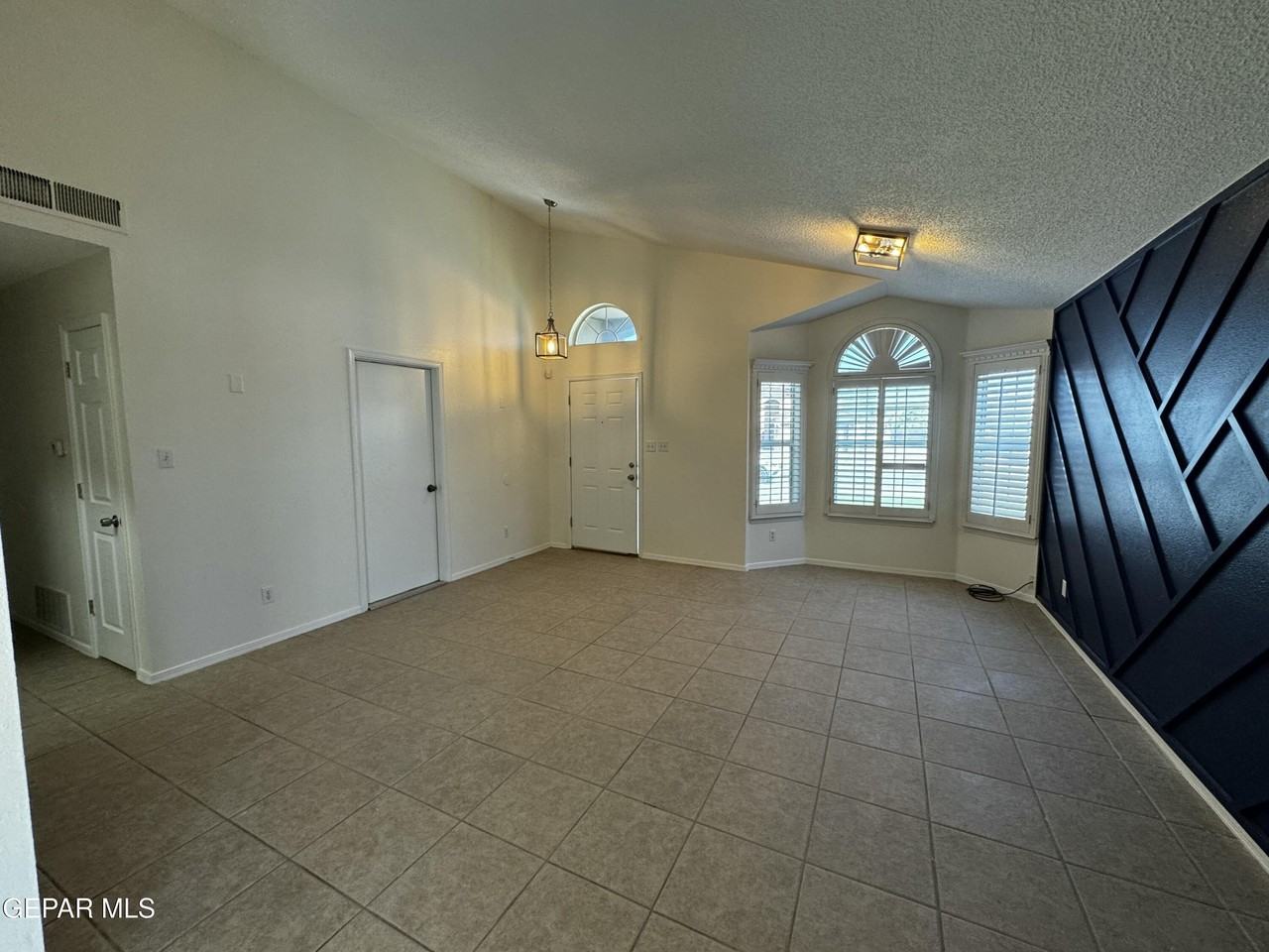 14344 Desert Shadow Dr - Photo 6 of 23