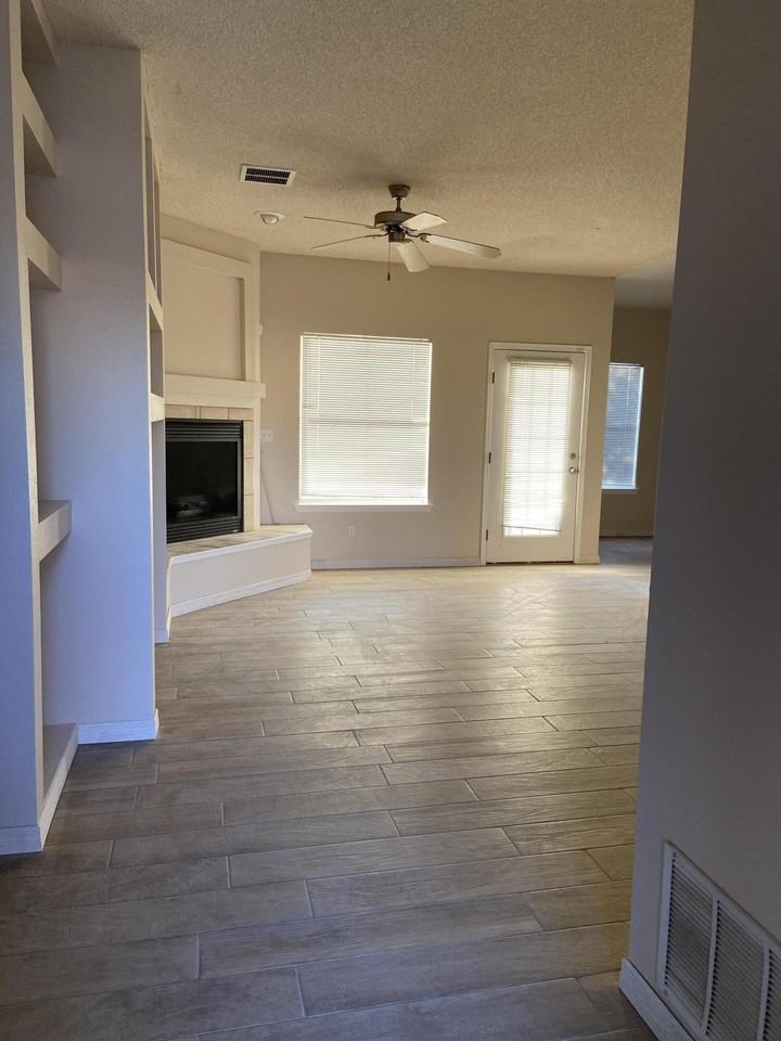 600 Missy Ct - Photo 2 of 17