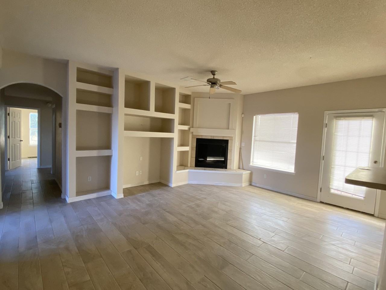 600 Missy Ct - Photo 3 of 17