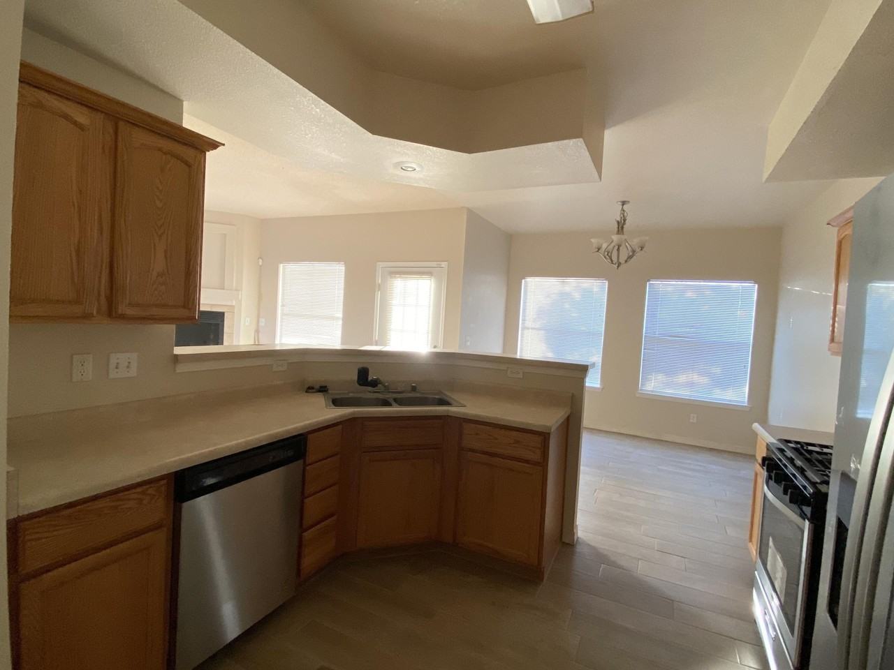 600 Missy Ct - Photo 7 of 17