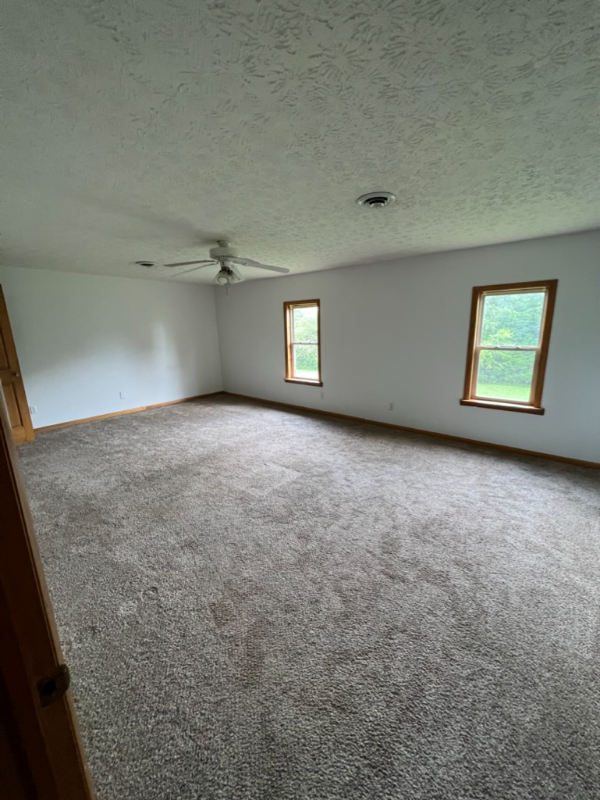 493 Brookside Dr - Photo 7 of 10