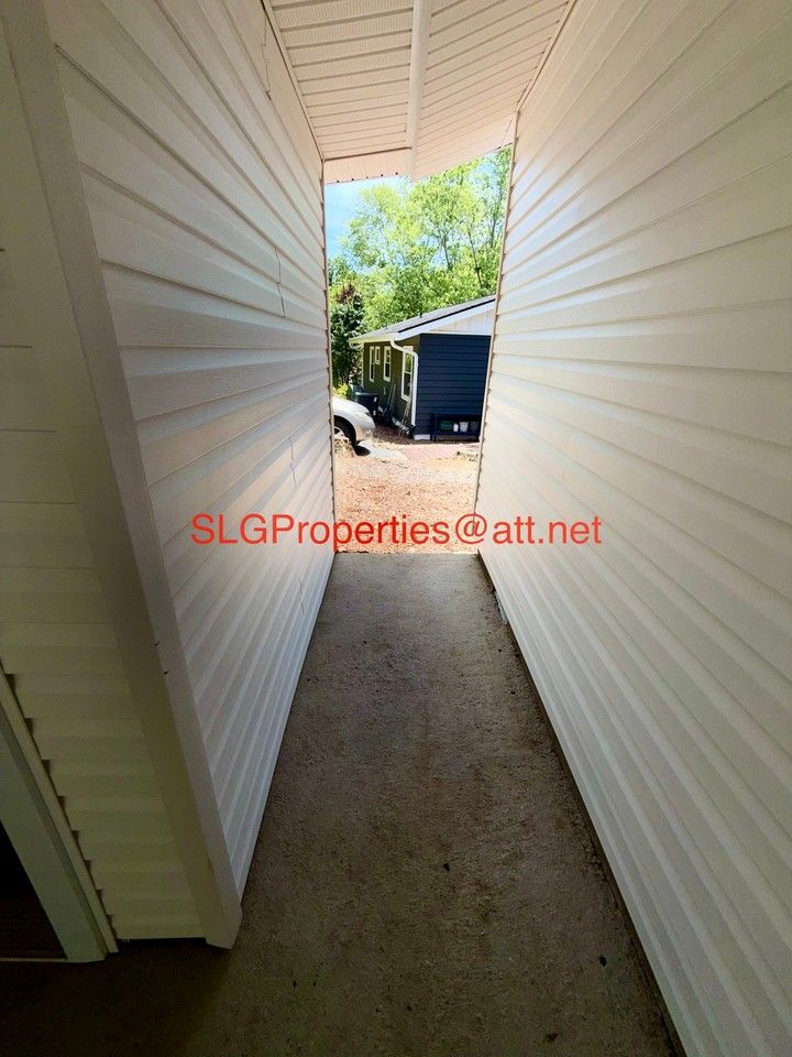 271 State St - Photo 5 of 31