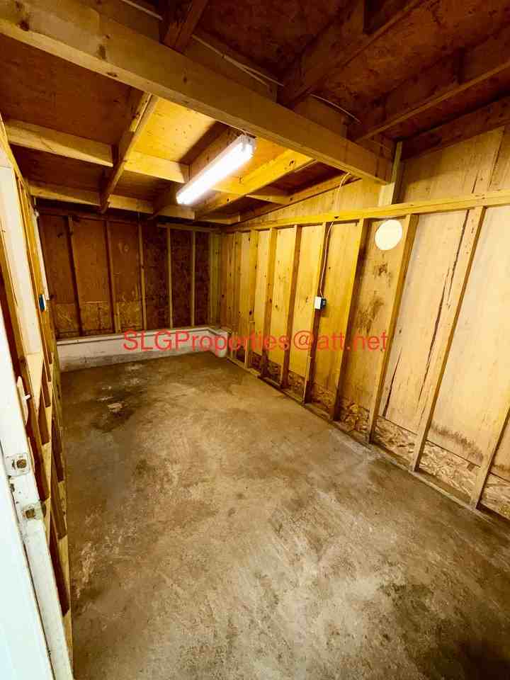 271 State St - Photo 7 of 31