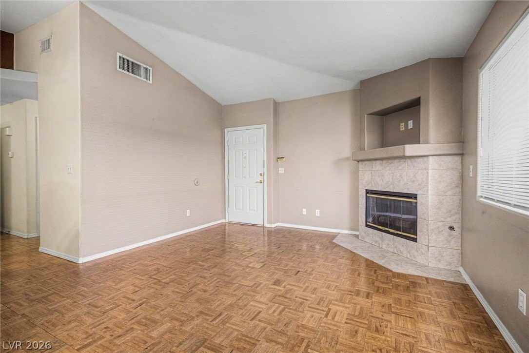 381 Manti Pl #0 - Photo 5 of 28