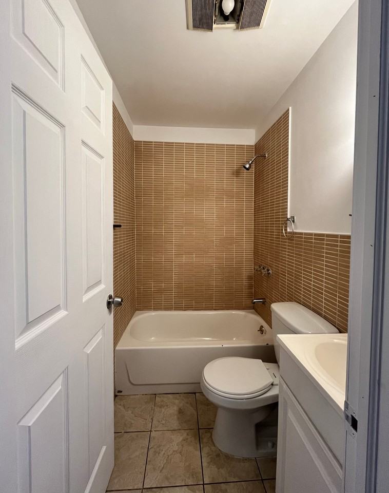 1444S S 7th St #1 - Photo 3 of 6