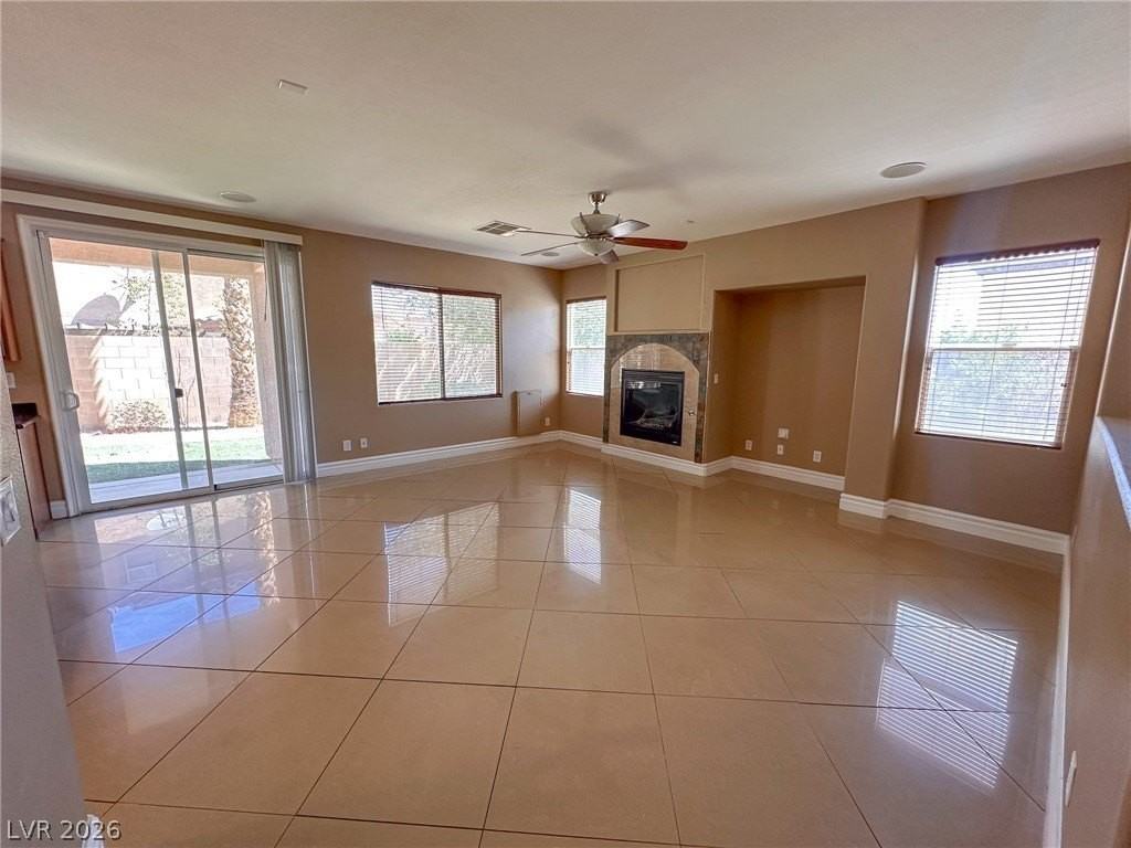 142 Castle Course Ave - Photo 3 of 37