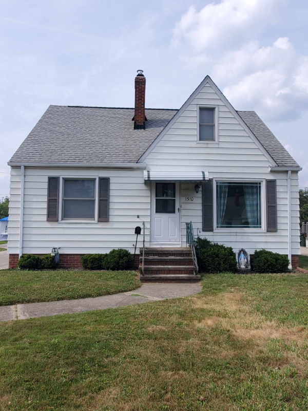 1510 Tuxedo Ave - Photo 2 of 37