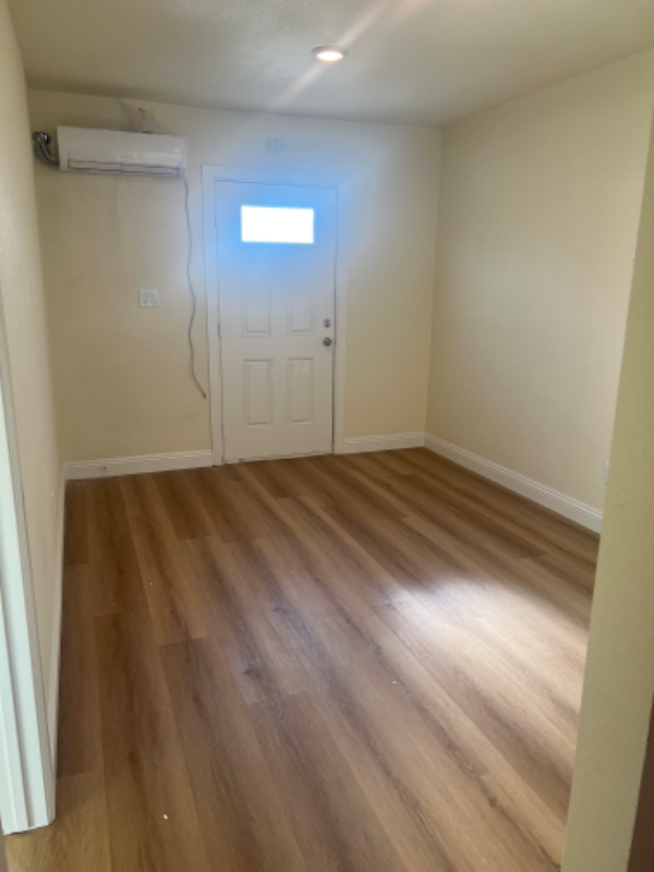 249 E Graham Ave #B - Photo 5 of 8