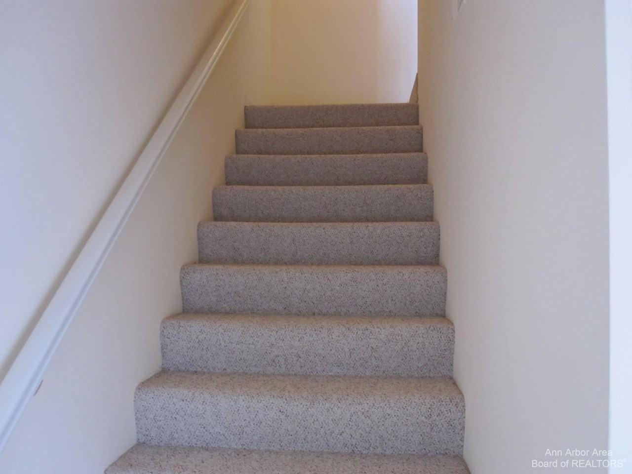 2806 Barclay Way - Photo 6 of 20