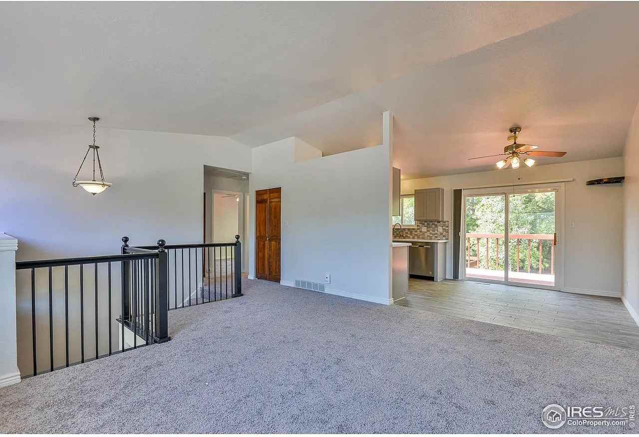 2601 Treemont Dr - Photo 2 of 20